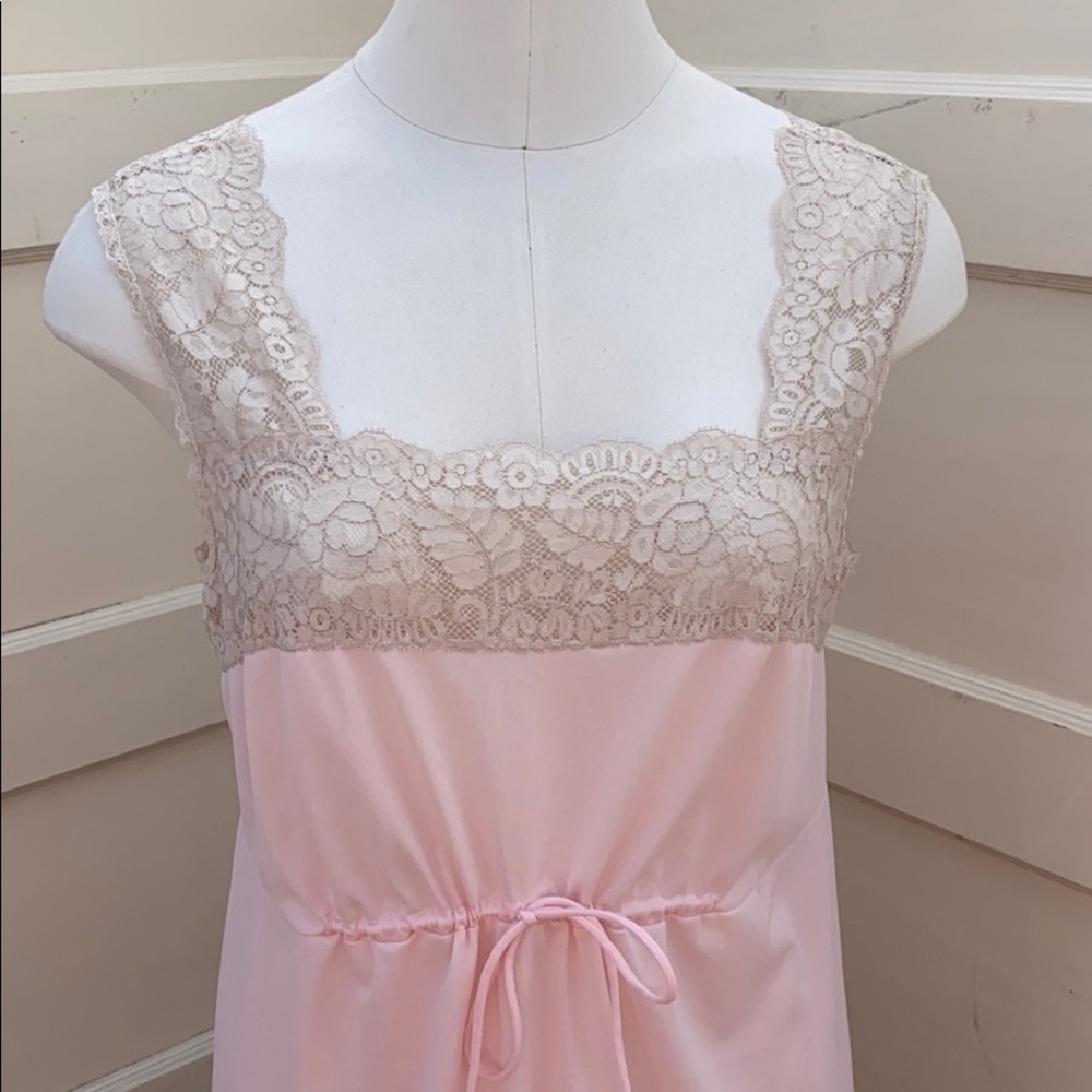 SALE Vintage Peachy Pink and Beige Lace Nightgown